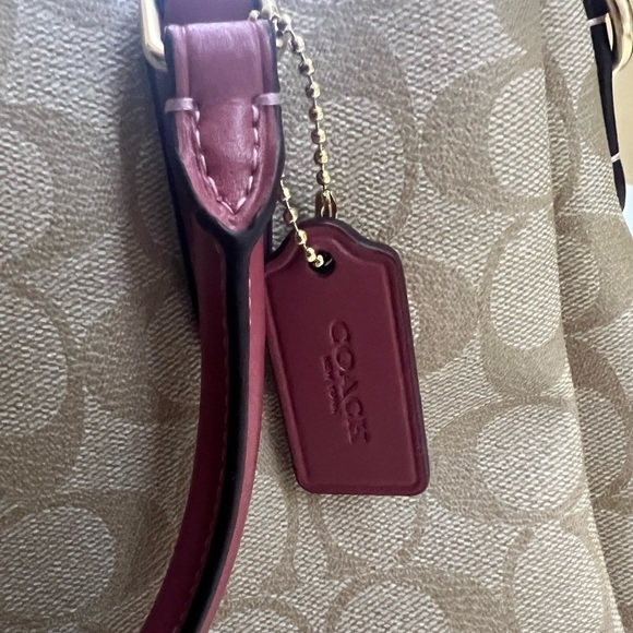 Coach pink bag monogram with hot pink accents. MINT CONDITION Perfect small size - Picture 2 of 6